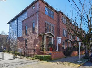 1954 NW Overton St #6, Portland, OR 97209