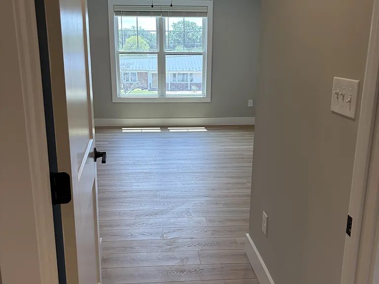 77 Shelor Dr #C — Photo 16