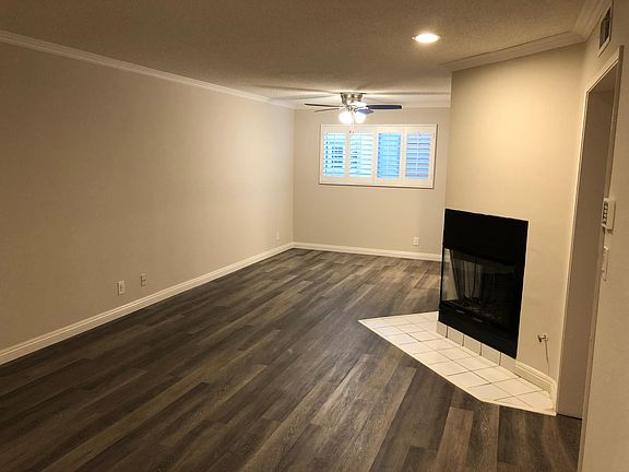 4th image of 7700 Topanga Canyon Blvd #504