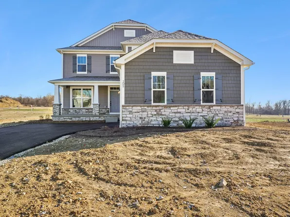 205 Isleta Dr, Pataskala, OH 43062