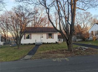 5 Russell St, Cornwall, NY 12518