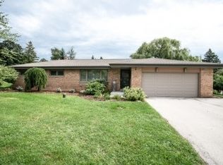 3840 Dale Dr, Brookfield, WI 53005