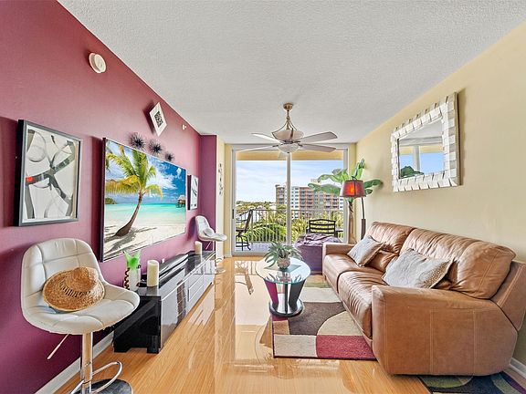 2nd image of 3020 NE 32nd Avenue #524