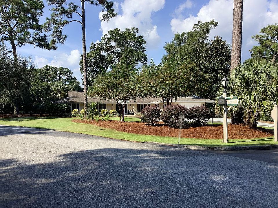 1st image of 1 Niblick Ct