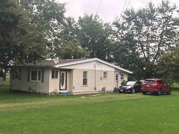 2nd image of 704 N Eastwood Dr