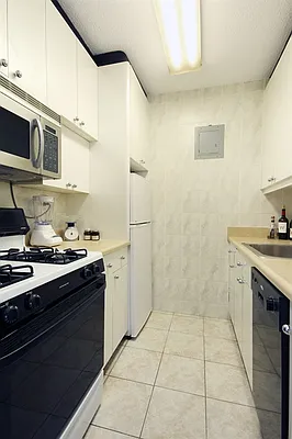 Rented by Corcoran | media 4