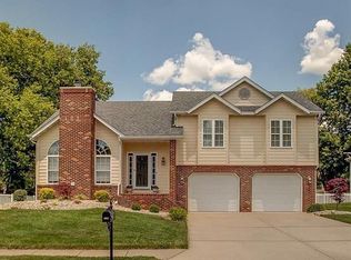 115 Behrens Dr, Edwardsville, IL