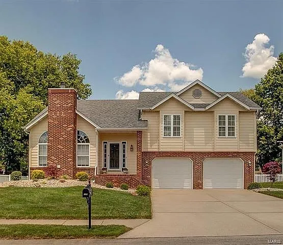115 Behrens Dr photo 1