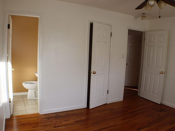 5th image of 2460 S Lowell Blvd