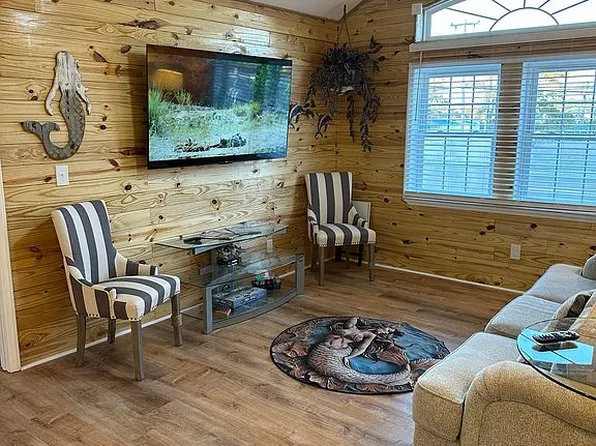 6622 Caratoke Hwy, Grandy, NC 27939