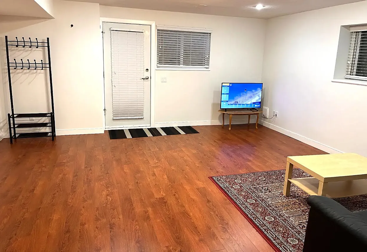 1 bed, 1000 sqft, $1,800 — Photo 2