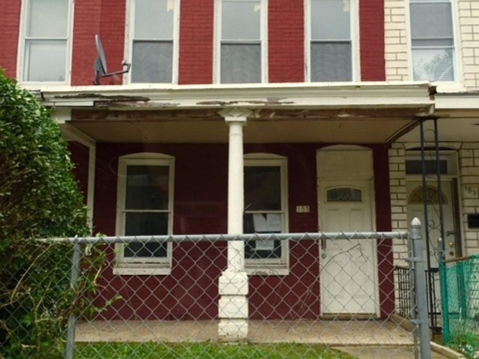 Townhouse Front