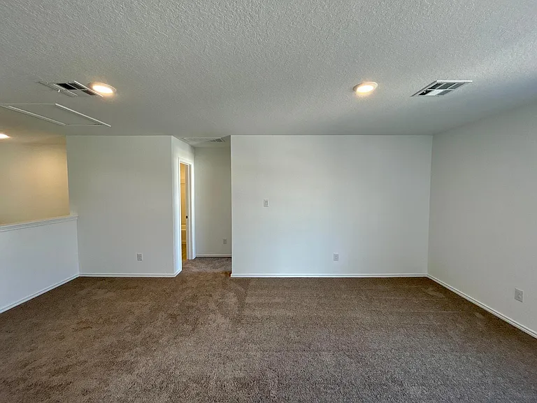5974 Companion Loop — Photo 14