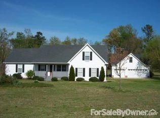 96 Kings Point Ave, Smithfield, VA 23430