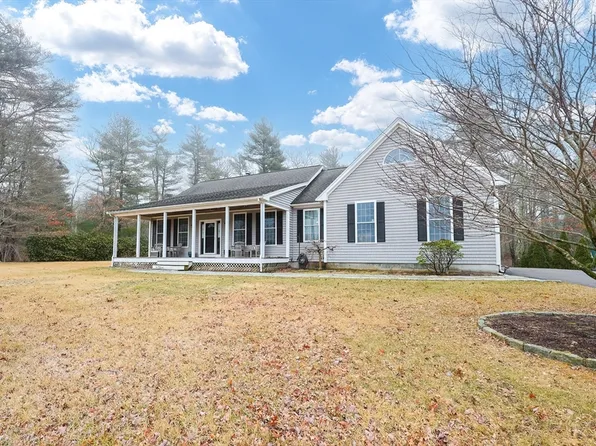504 High St, Rochester, MA 02770