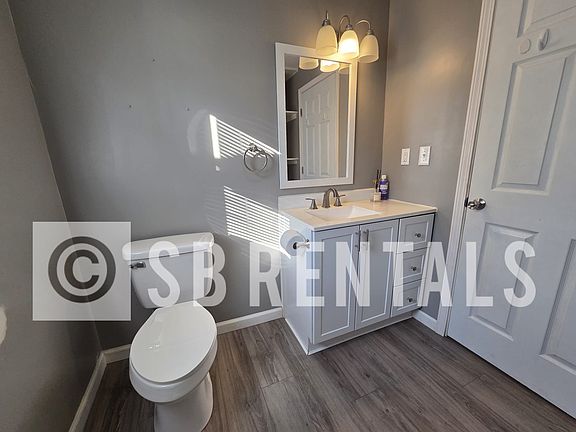 2nd image of 511 Schmitt Ct