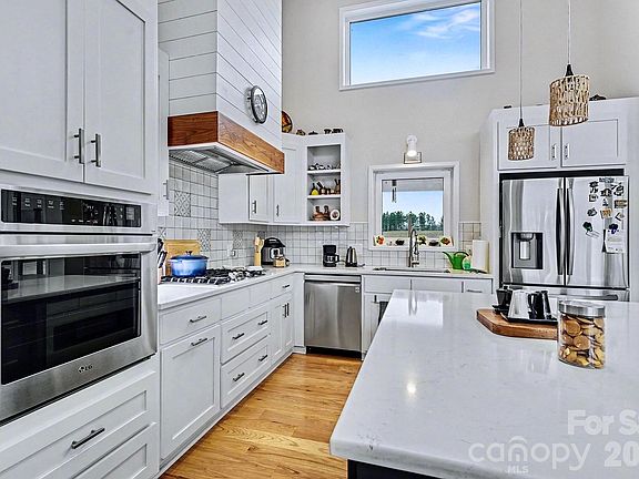 5th image of 29660 Sides Rd