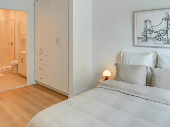 130 Clarke Avenue image 1 of 17