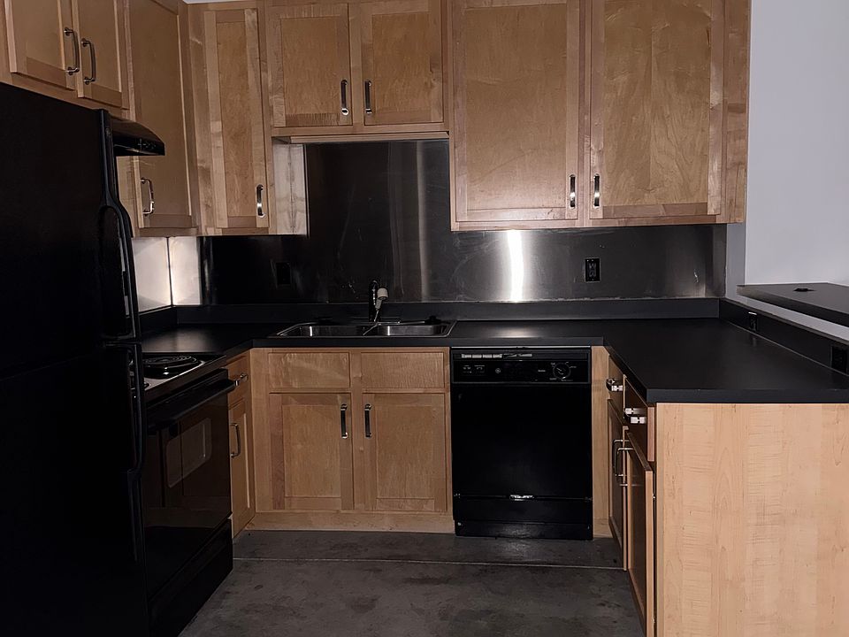 1st image of 315 N 10th St APT 204