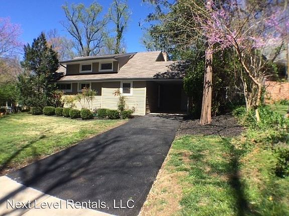 2nd image of 502 Fletcher Pl