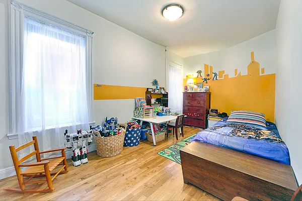 Sold by Town Residential | media 19