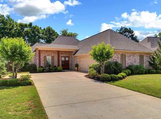 174 Stillhouse Creek Dr, Madison, MS 39110
