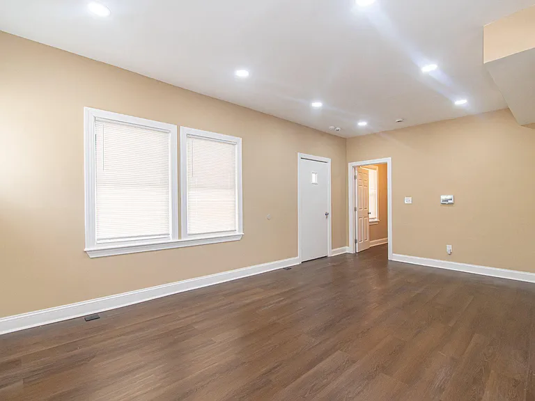 4103 Barrington Rd #2 — Photo 7