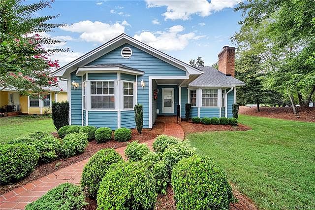 1st image of 307 Mulberry Village Ln