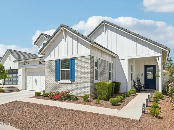 19742 W TURNEY Avenue, Litchfield Park, AZ 85340