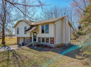 562 NW 1381st Rd, Holden, MO 64040