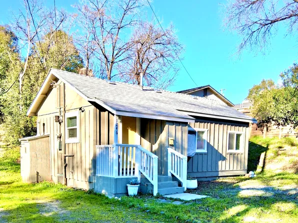 1246 Oak St, Red Bluff, CA 96080