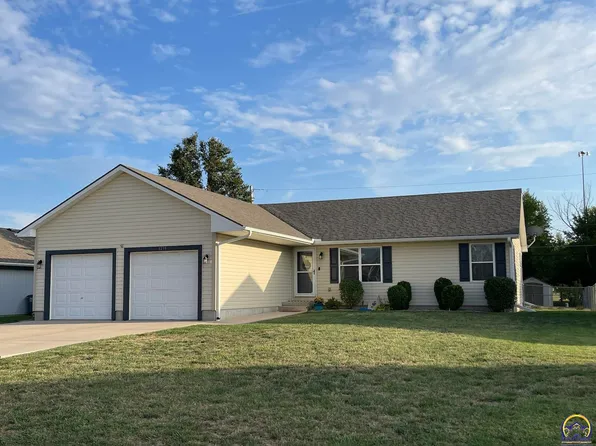 1235 Riley Ave, Emporia, KS 66801