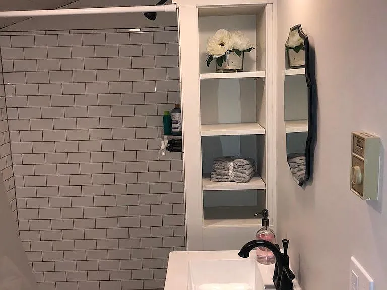 First Master Suite full bathroom