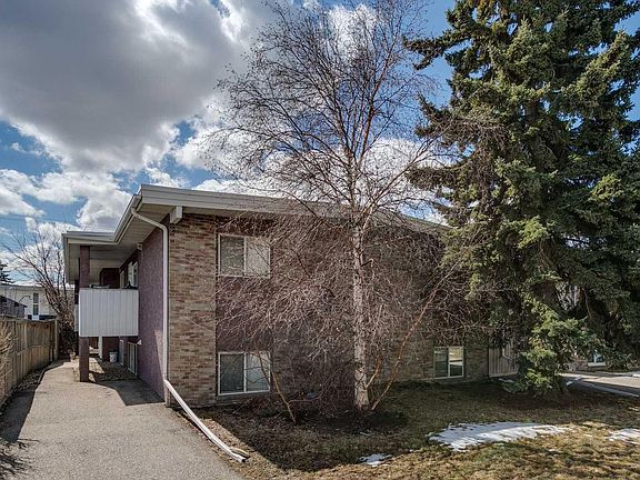 3rd image of 605 67th Ave SW #4