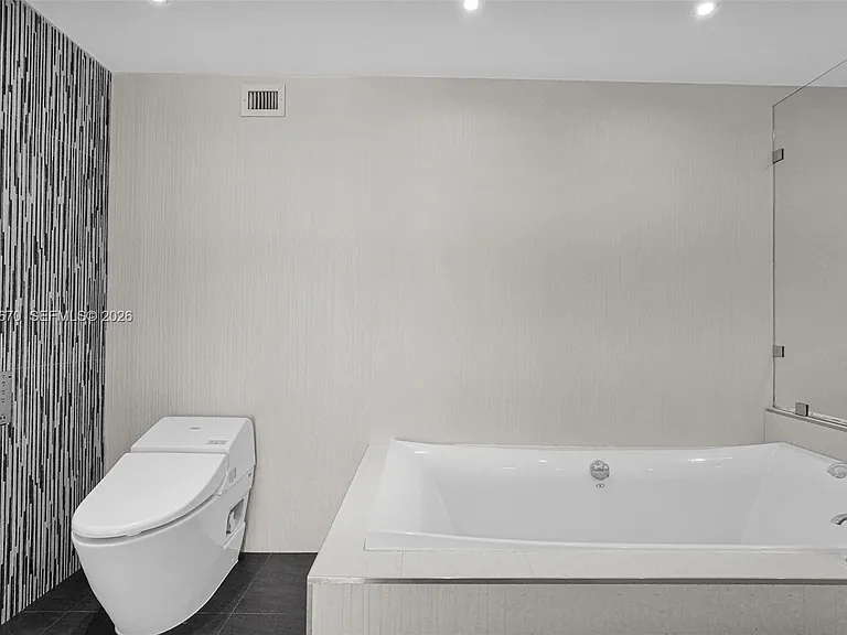 3001 S Ocean Dr #1611 — Photo 26