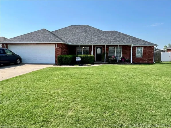 1912 Winterpark Dr, Sallisaw, OK 74955