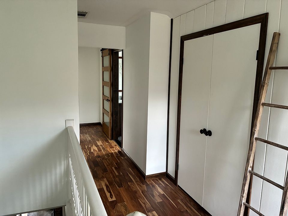 1st image of 2574 Amsterdam Rd