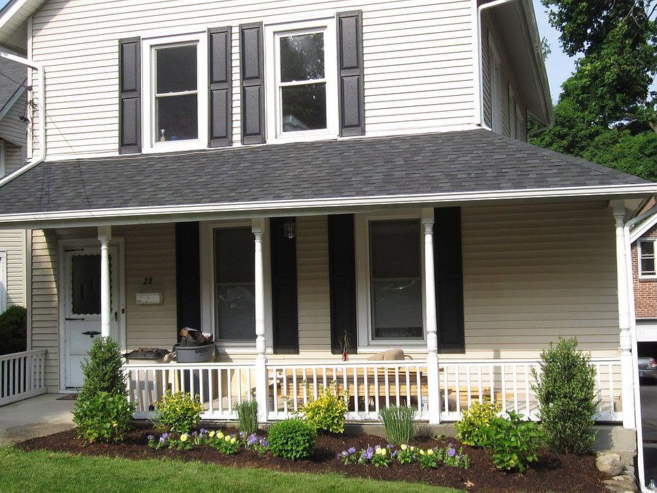 1st image of 28 Hillside Ave