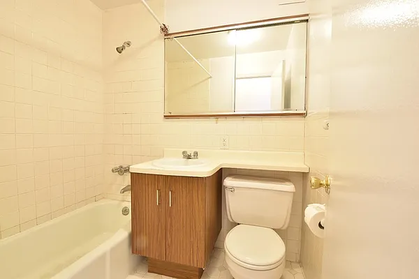 Rented by (Legacy) NY Quality Living Uptown | media 7