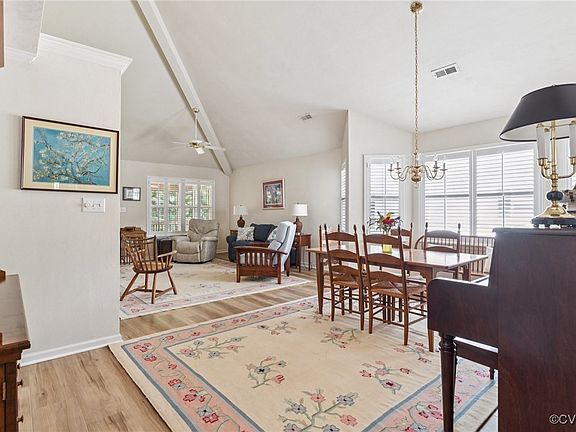 2nd image of 131 Bastille Ct