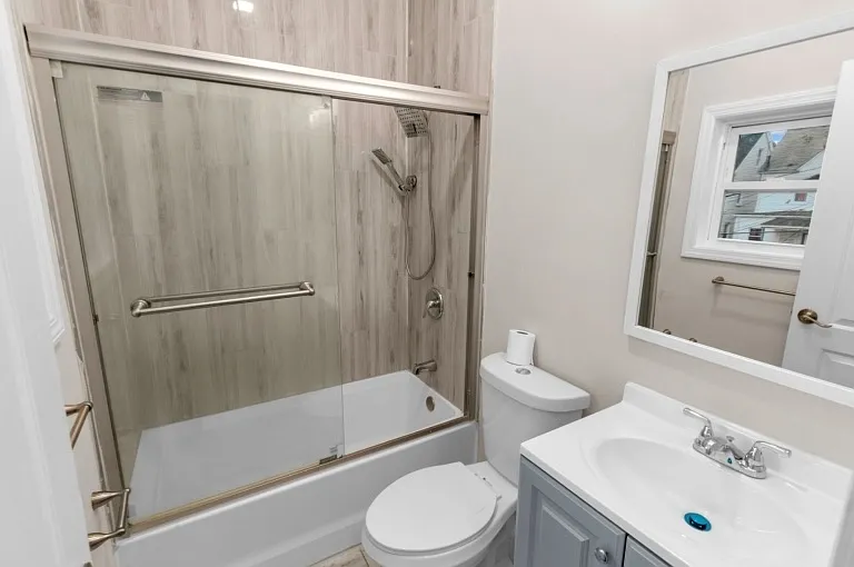 87 N 19th St #2 — Photo 9