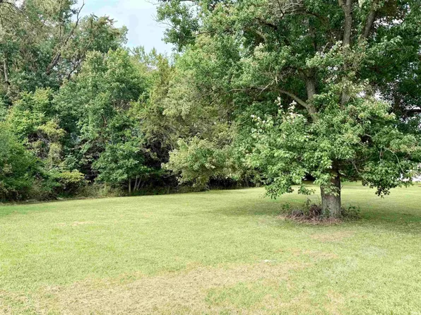 W Northshore 57 Dr, Albion, IN 46701