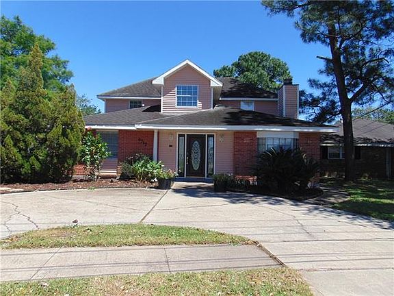 2nd image of 4717 Lake Villa Dr