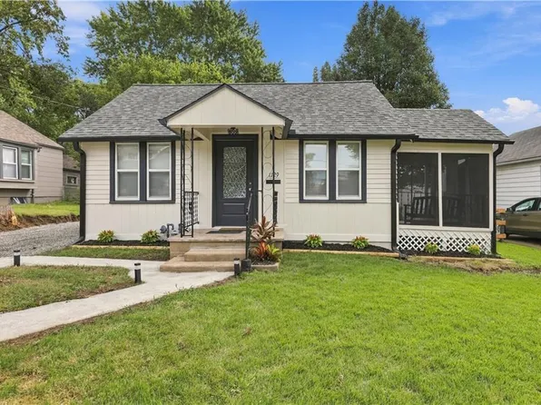 1129 S Dodgion Ave, Independence, MO 64050