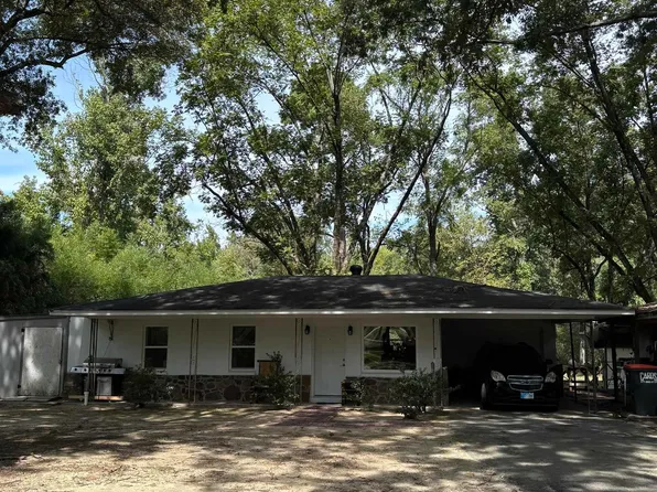 7105 Shannon Rd, Pine Bluff, AR 71603