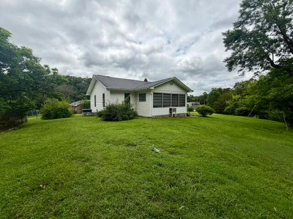 3637 Garner Rd, Chattanooga, TN 37406