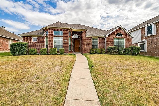 1st image of 620 Kari Anne Ln