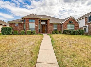 620 Kari Anne Ln, Desoto, TX 75115