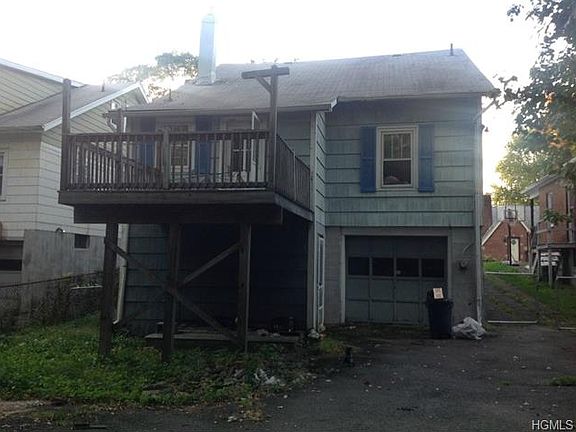 3rd image of 12 Roosevelt Pl
