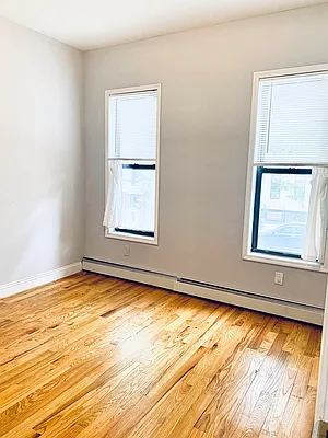 Rented by Gold Management | media 8